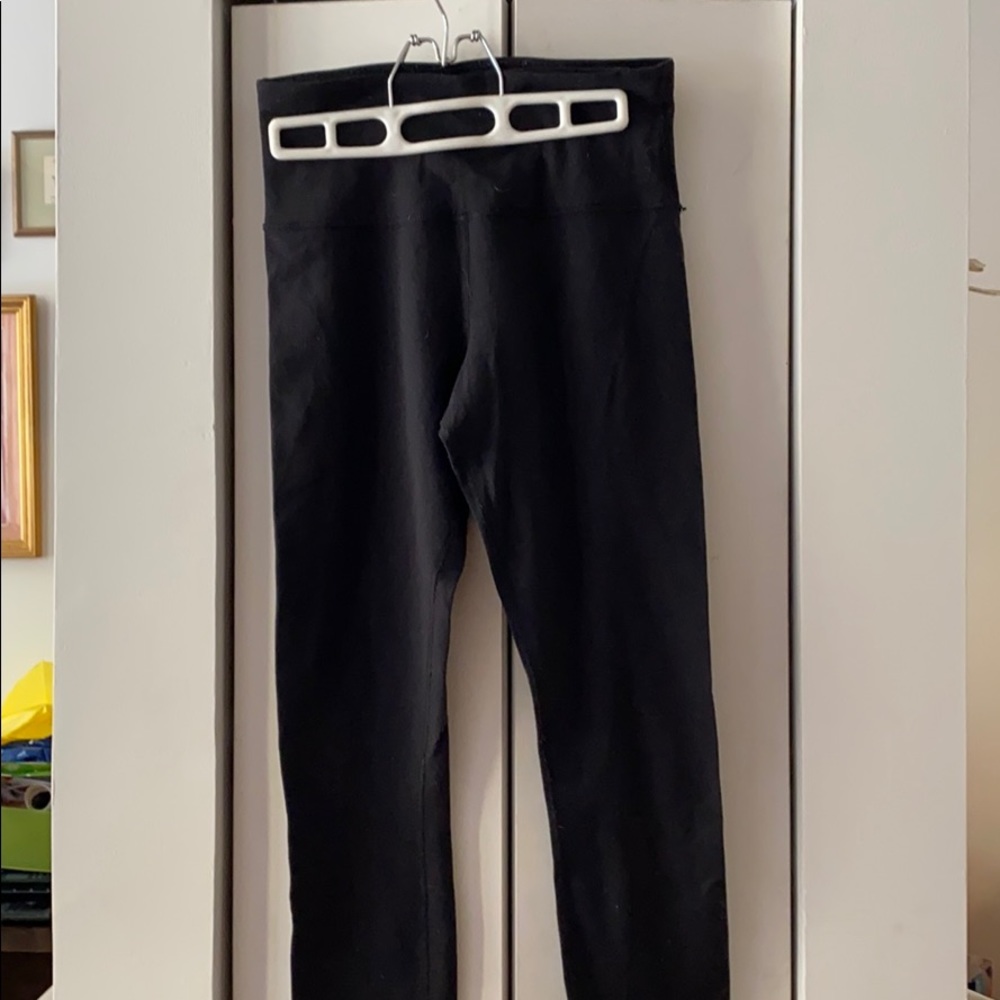 Lululemon black leggings